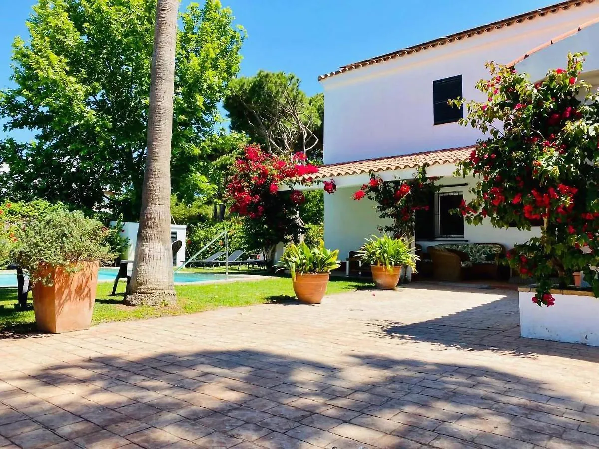 Villa América con Piscina en Urbanización Roche Conil Cádiz Andalucía España location
