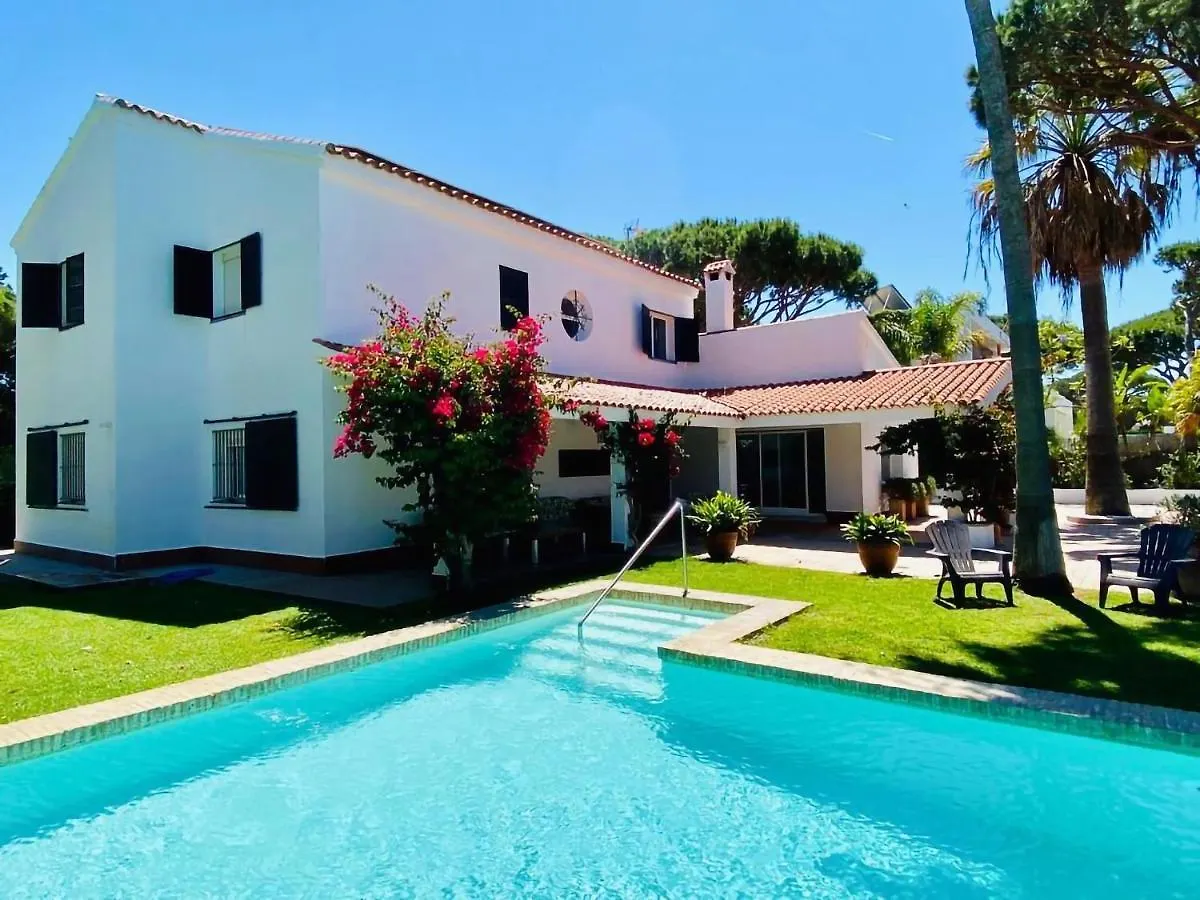 Villa America Chalet Independiente Con Piscina En Urbanizacion Roche Conil Cadiz Andalucia Espana Spain